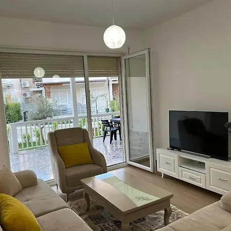 Casa Al Mare, Gjiri I Lalzit Holiday home