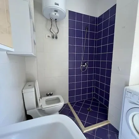 Holiday home Casa Al Mare, Gjiri I Lalzit *