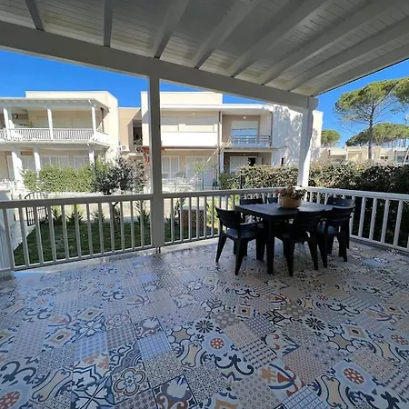 Casa Al Mare, Lura 3 Gjiri I Lalzit 別荘