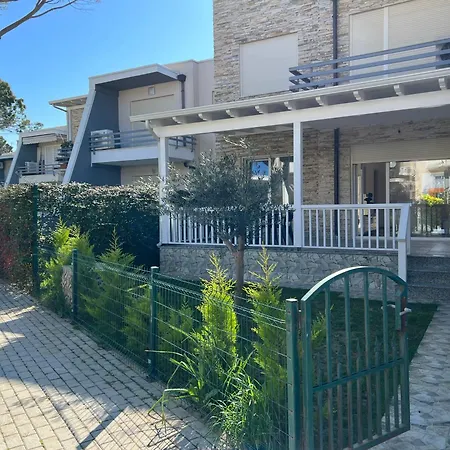 Сasa de vacaciones Casa Al Mare, Lura 3 Gjiri I Lalzit Plazhi San Pietro